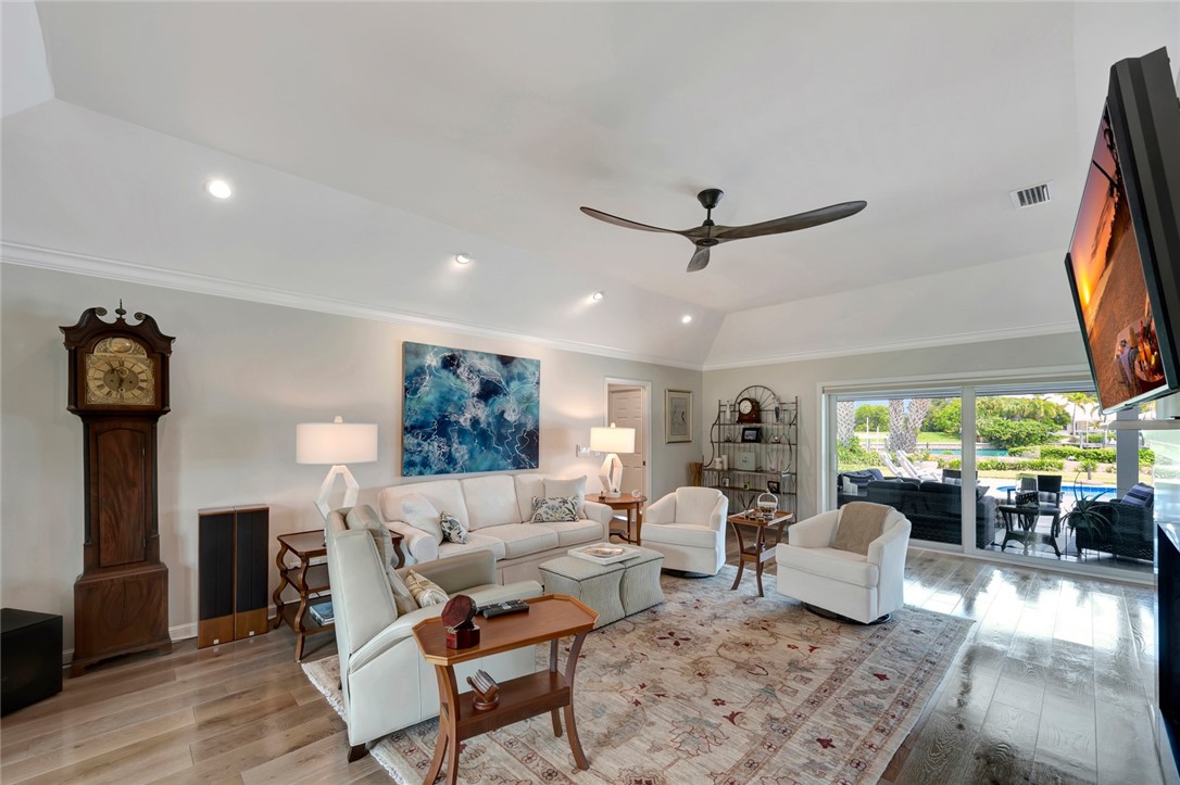 518 River Drive