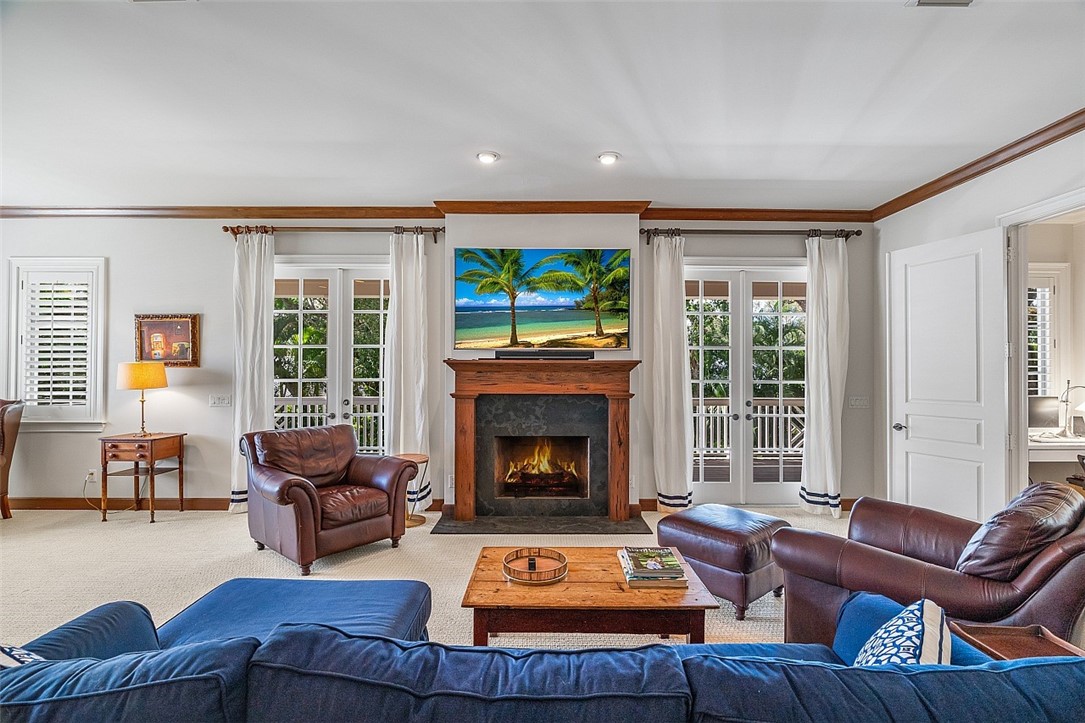 661 N Tomahawk Trail