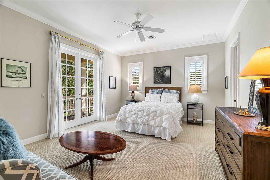 661 N Tomahawk Trail