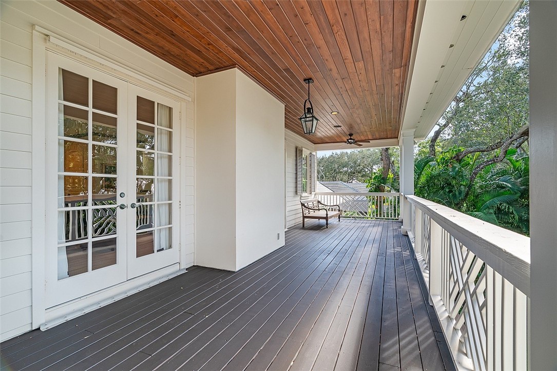 661 N Tomahawk Trail