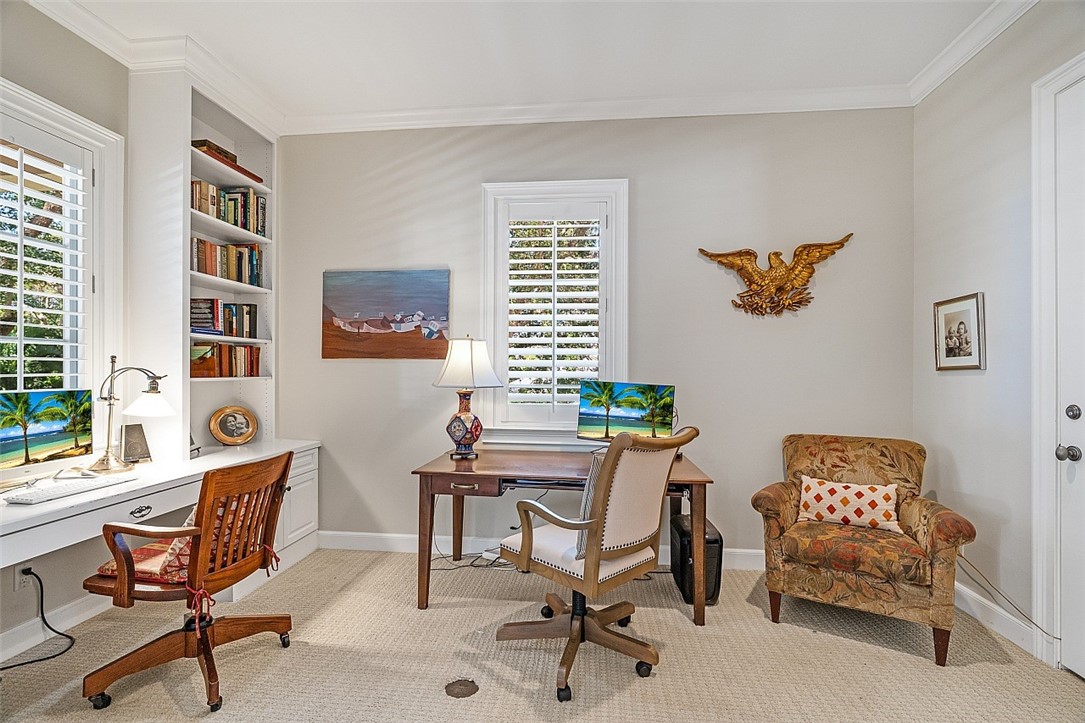 661 N Tomahawk Trail