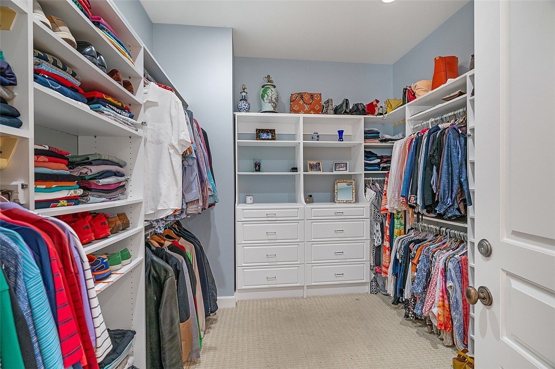 661 N Tomahawk Trail