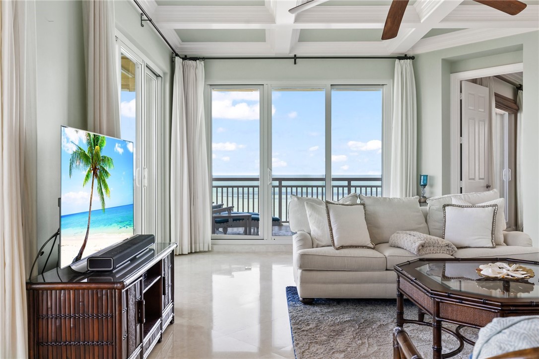 3702 N Highway A1a PH1