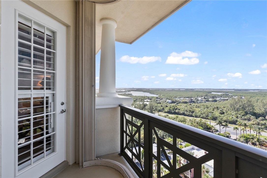 3702 N Highway A1a PH1