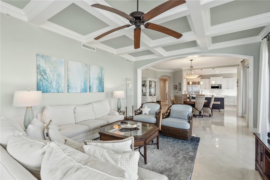 3702 N Highway A1a PH1