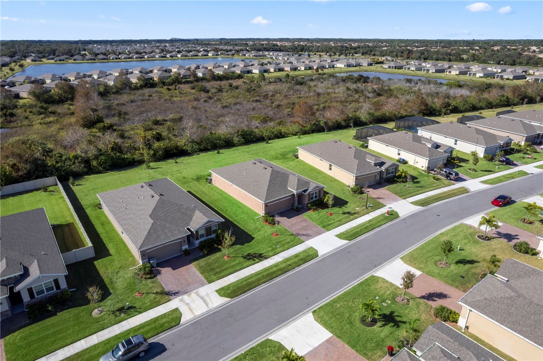 2200 Crowned Eagle Circle SW