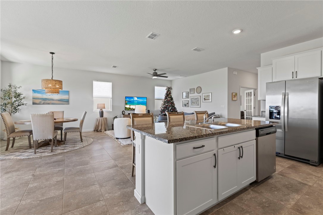2200 Crowned Eagle Circle SW
