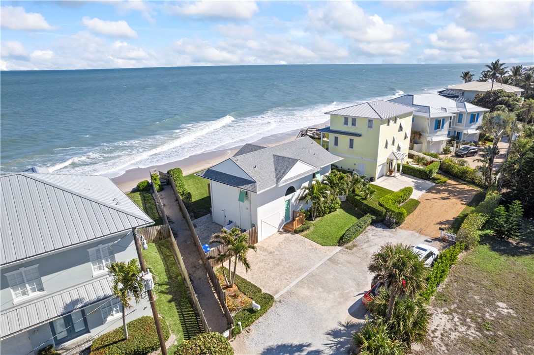 9450 Doubloon Drive
