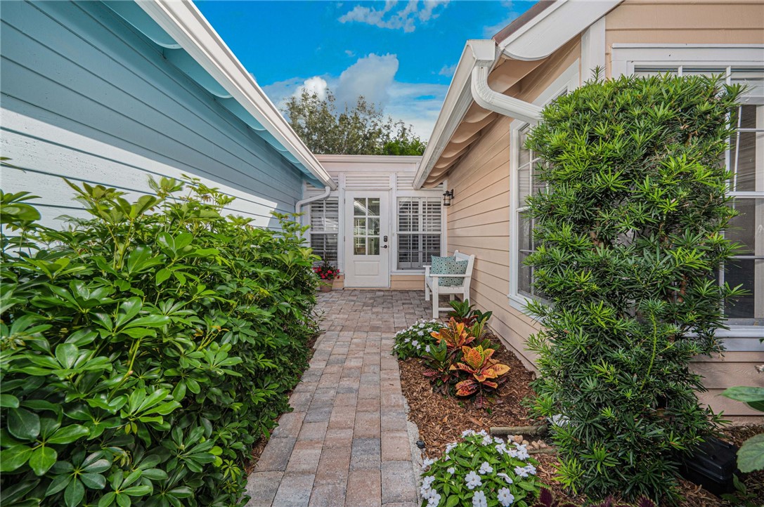 1522 Orchid Drive