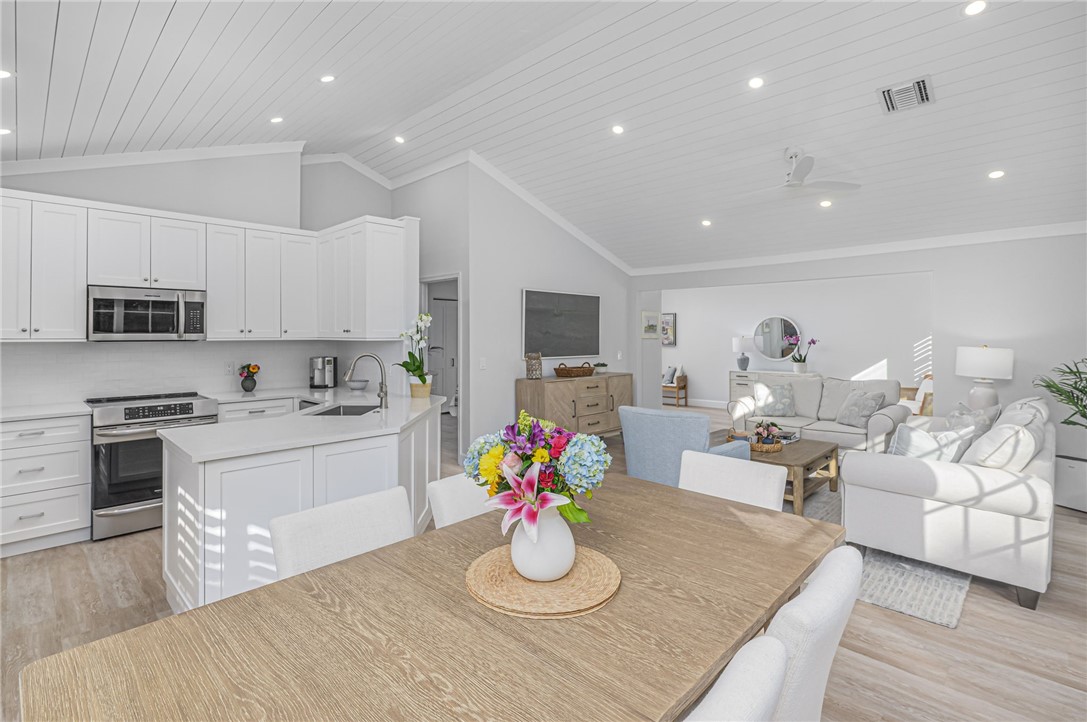 1522 Orchid Drive
