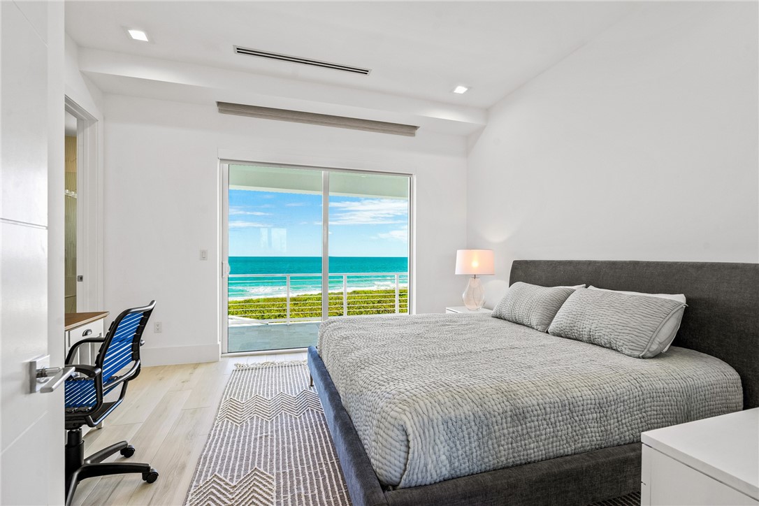4410 N Highway A1a