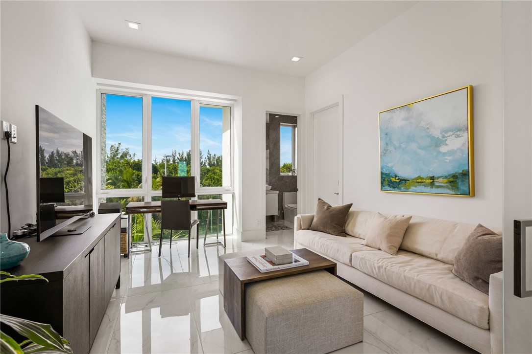 4410 N Highway A1a