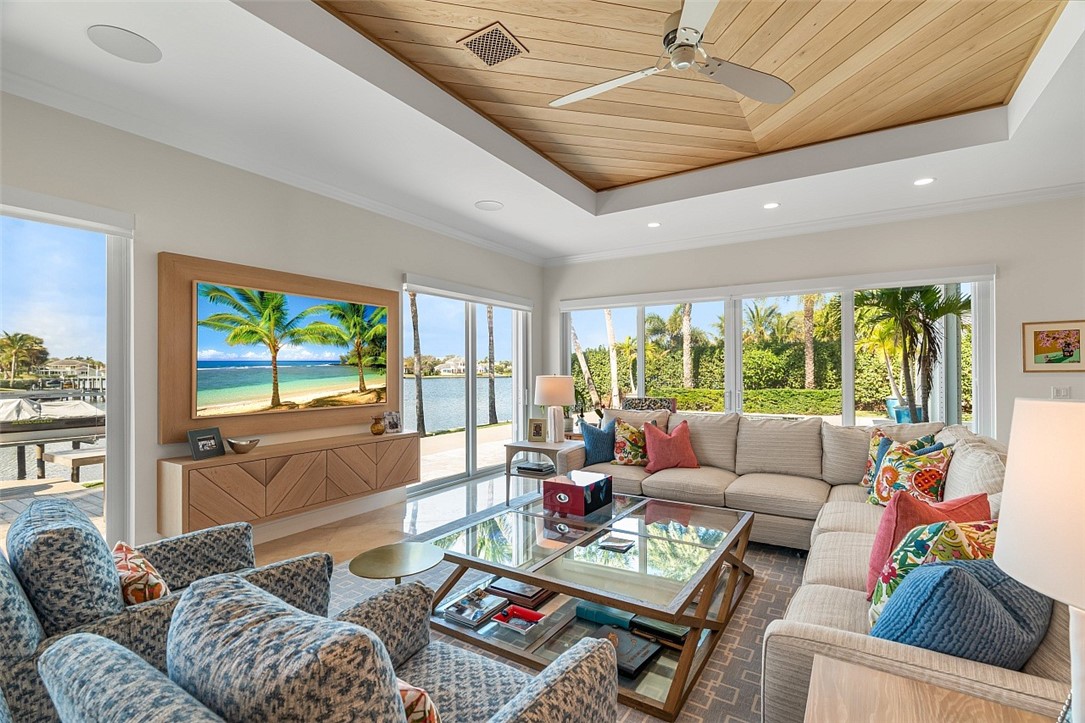 815 Starboard Drive