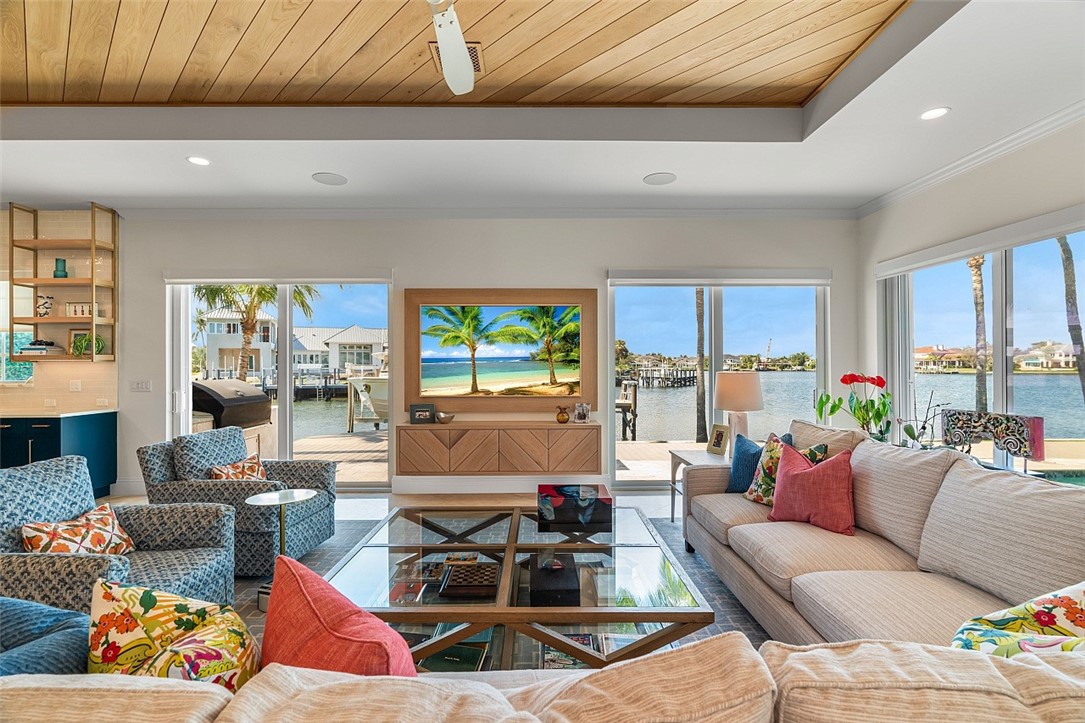 815 Starboard Drive