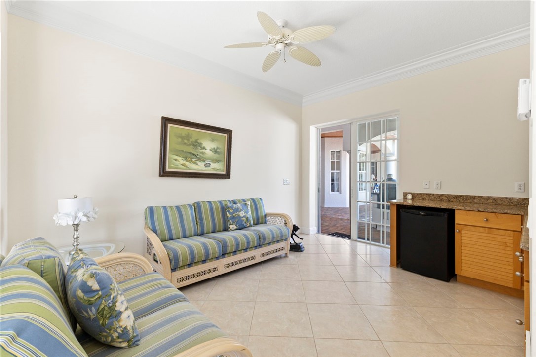 4604 Sunset Drive