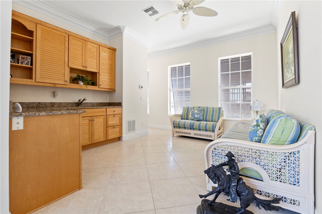 4604 Sunset Drive