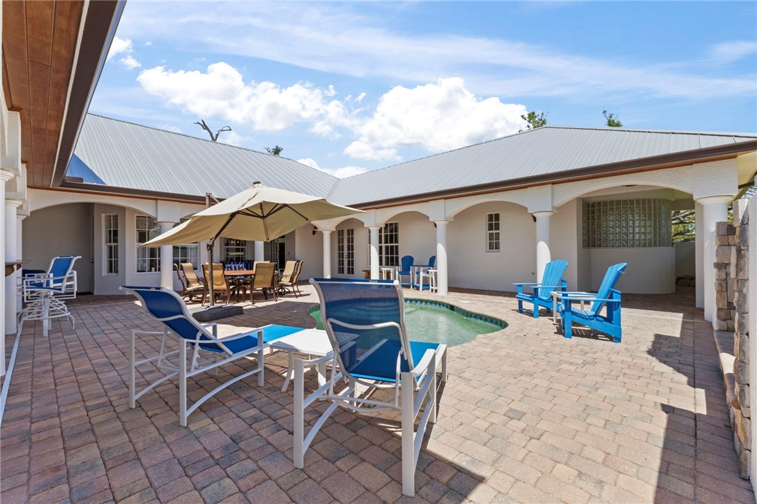 4604 Sunset Drive