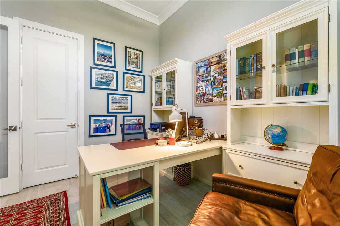 9266 orchid Cove Circle