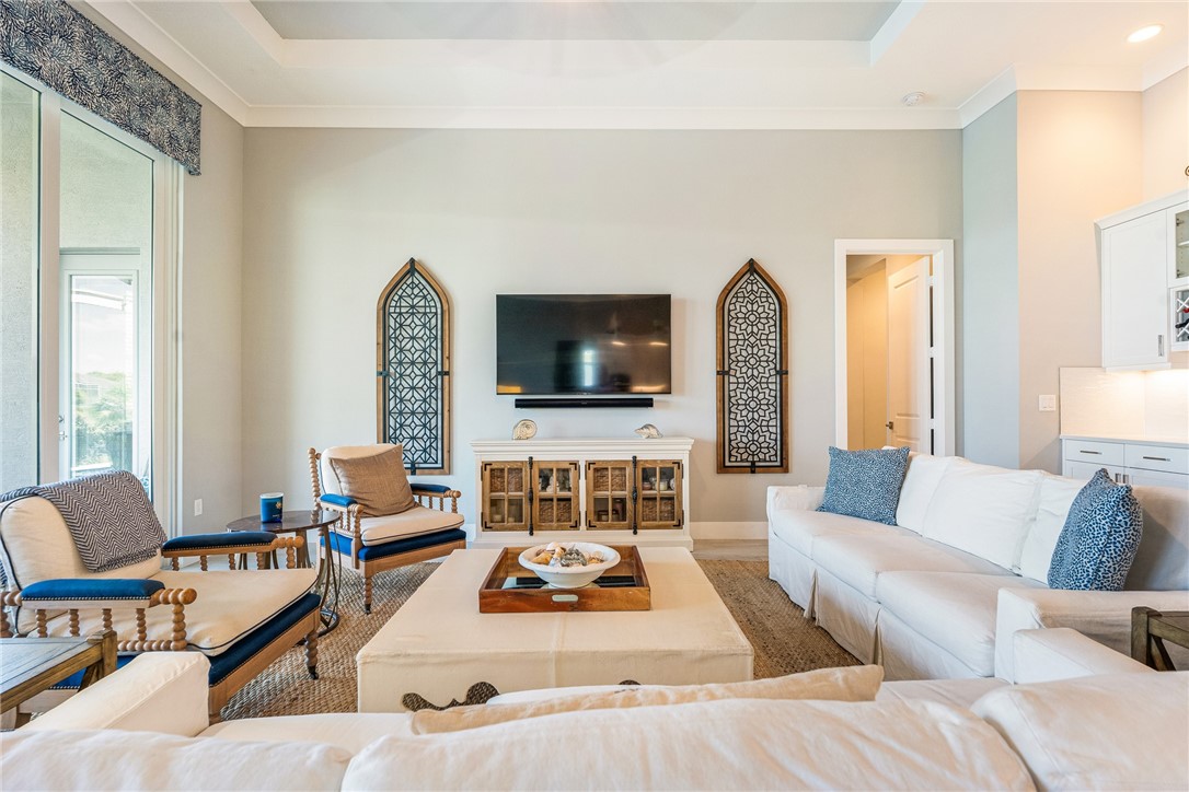 9266 orchid Cove Circle