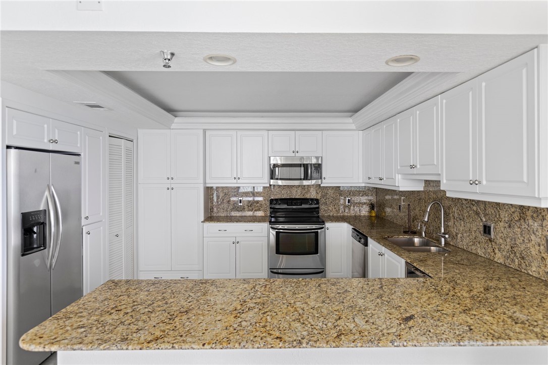 3100 N A1A Highway PHC2