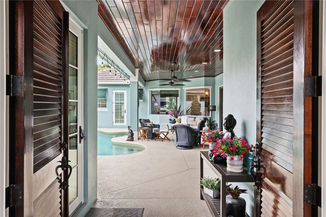 9205 Spring Time Drive