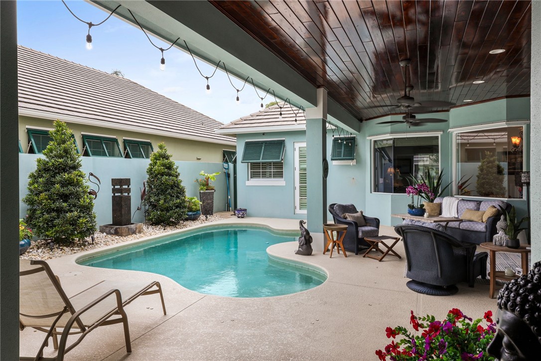 9205 Spring Time Drive