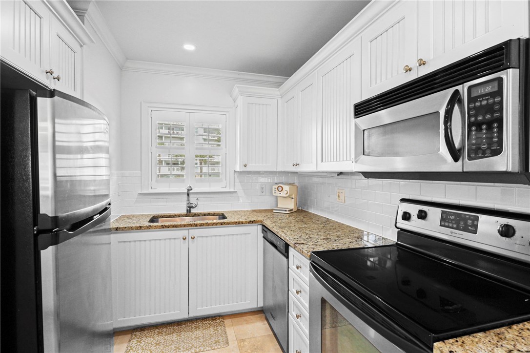 3939 Ocean Drive 205B