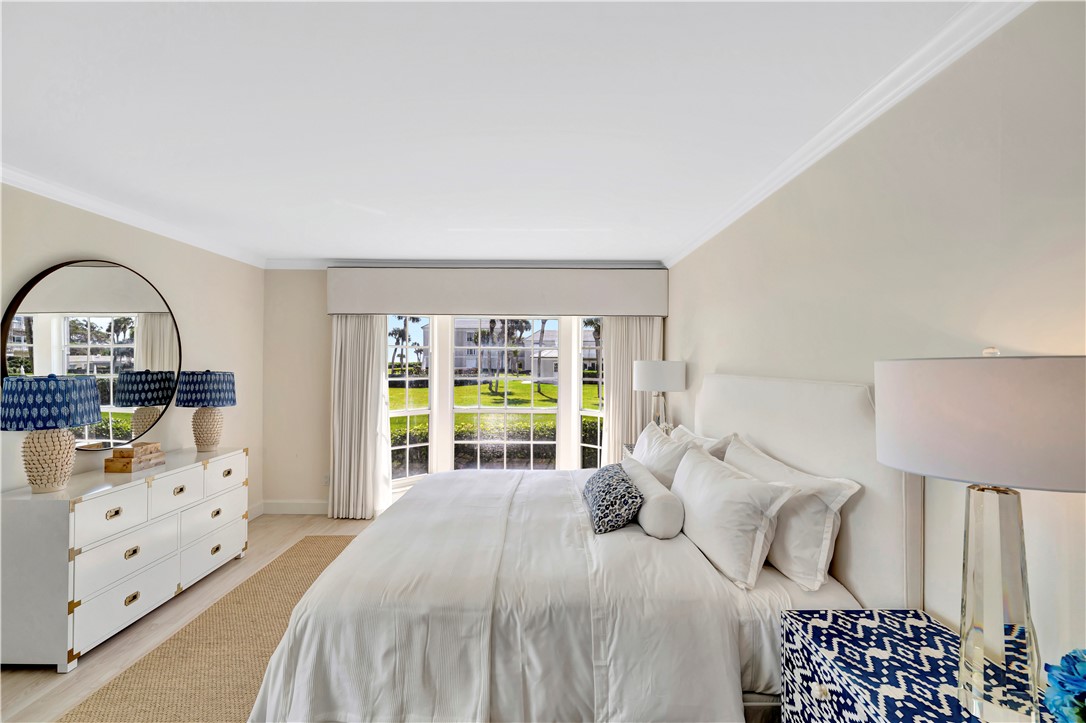 600 Beach Road 137