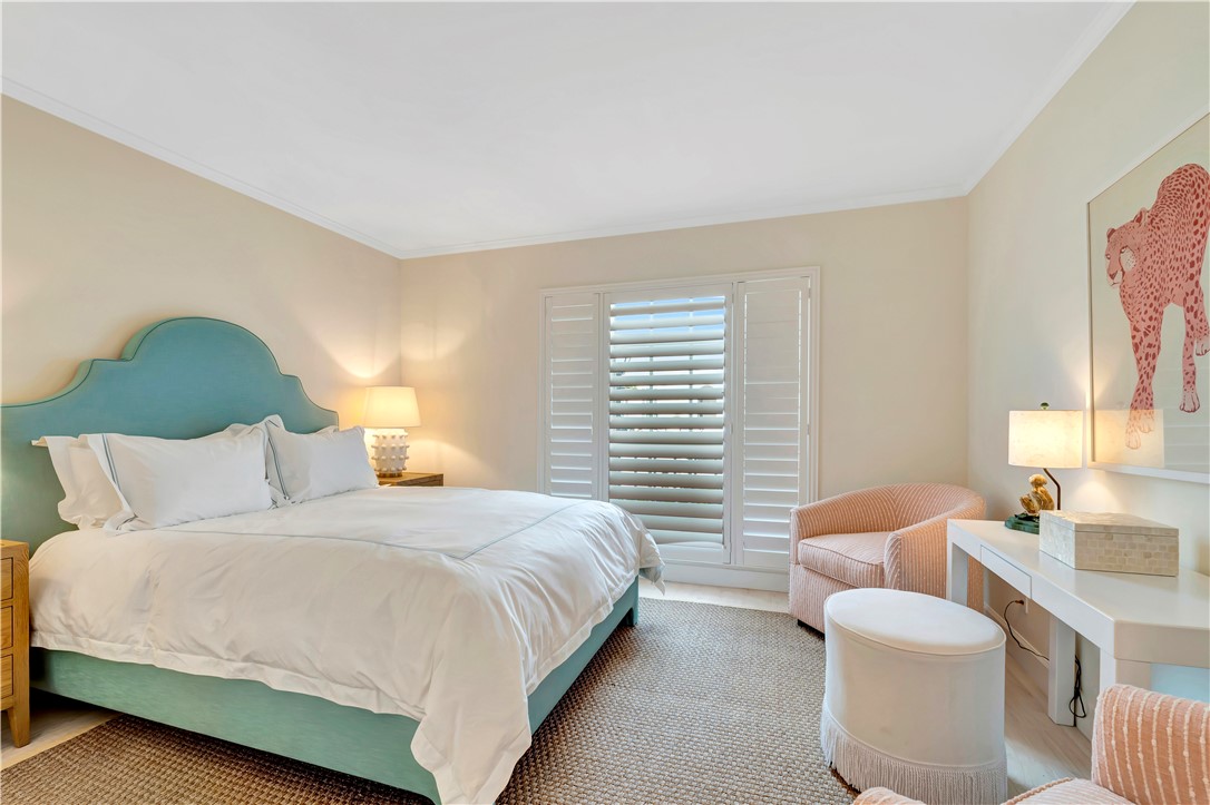 600 Beach Road 137