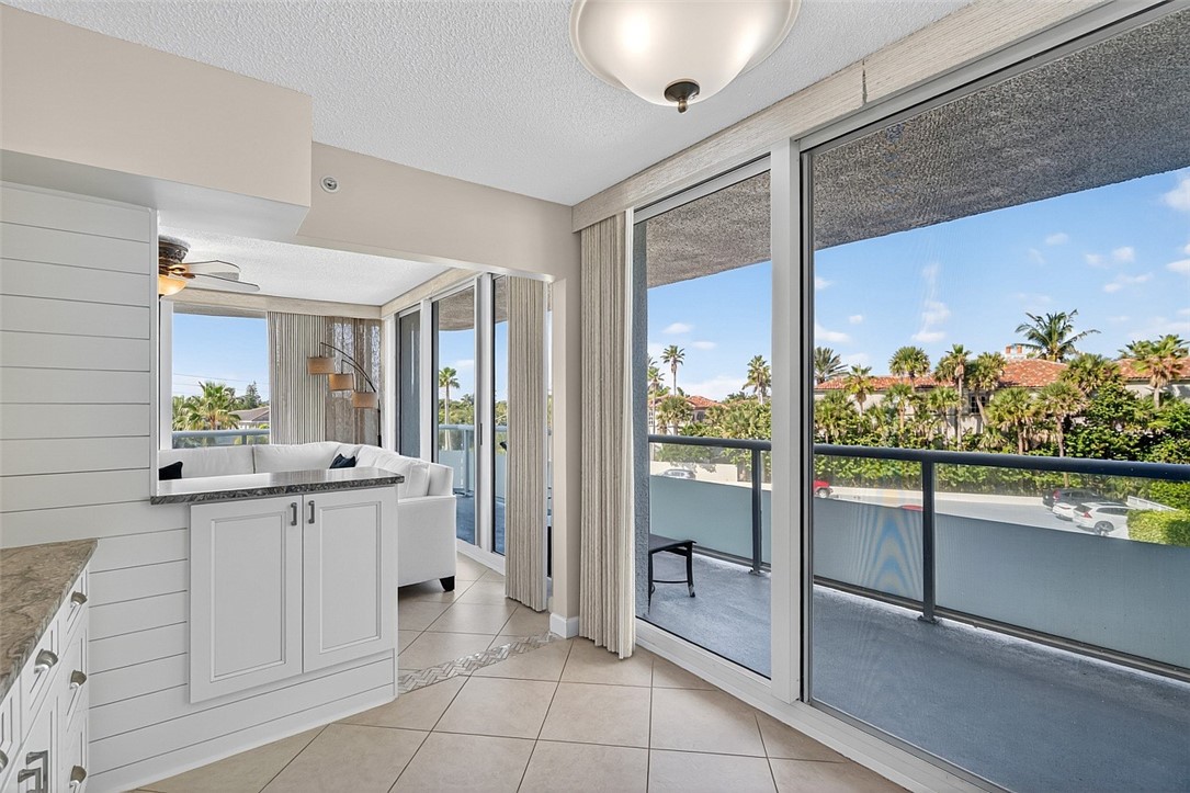 3554 Ocean Drive 302S