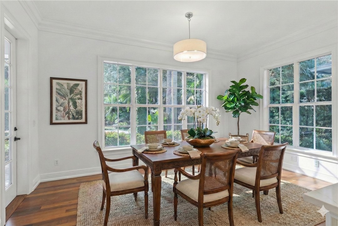 121 Palm Island Lane