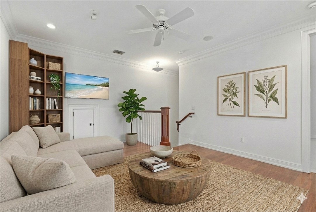 121 Palm Island Lane