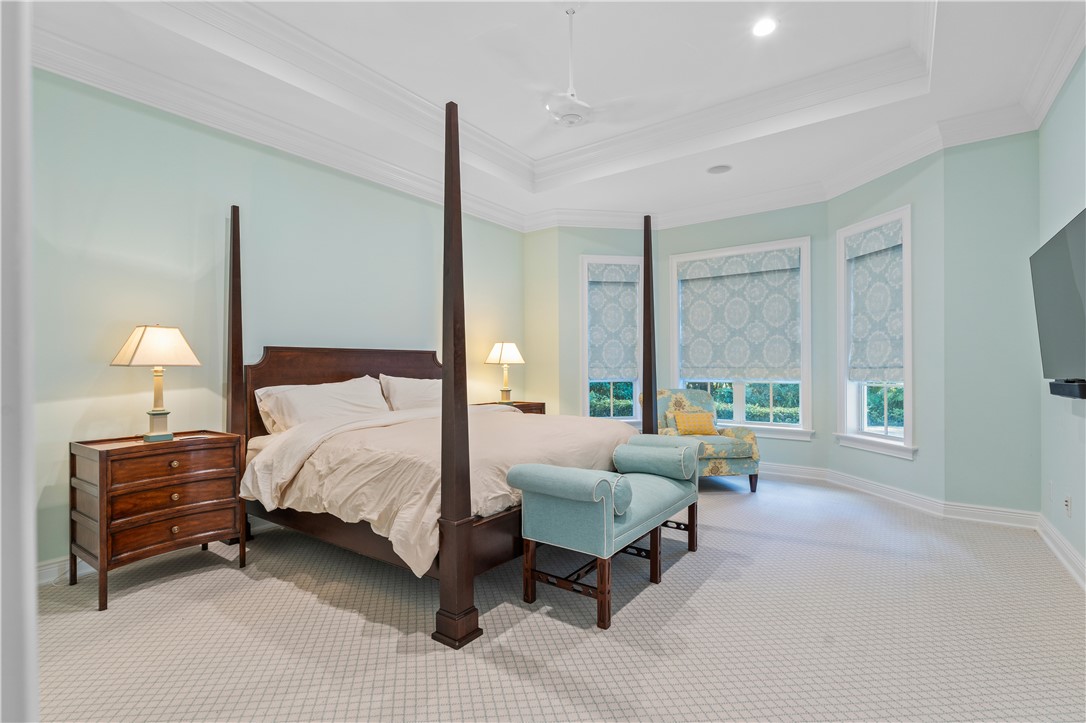 121 Palm Island Lane