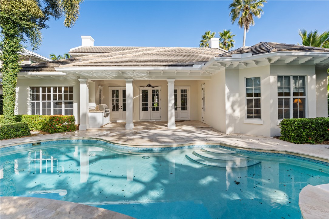 121 Palm Island Lane