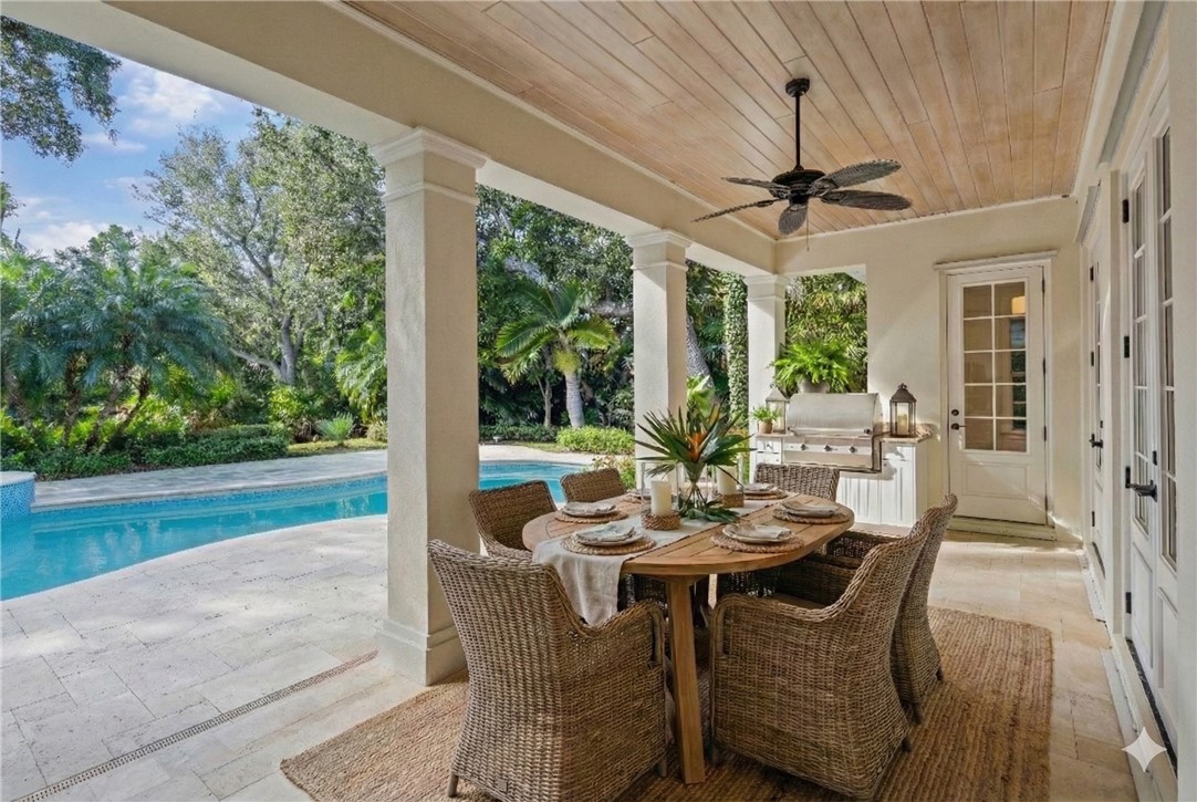 121 Palm Island Lane