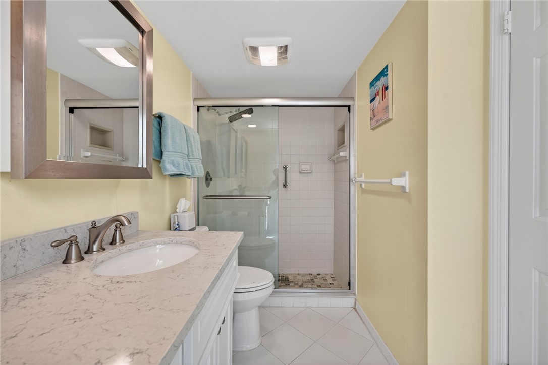300 Harbour Drive 306A
