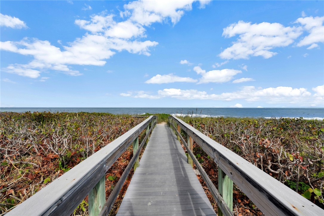 300 Harbour Drive 306A
