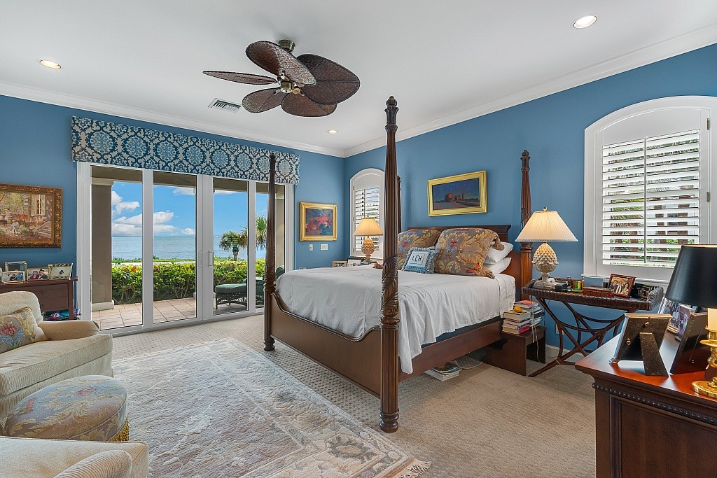 290 Bermuda Bay Lane