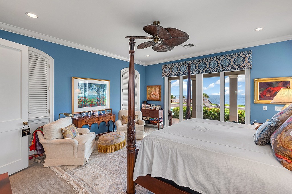 290 Bermuda Bay Lane