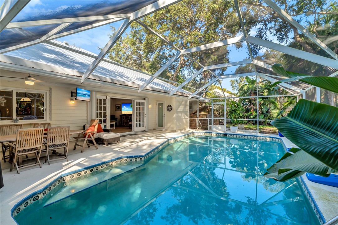 1024 Palmar De Ays Drive