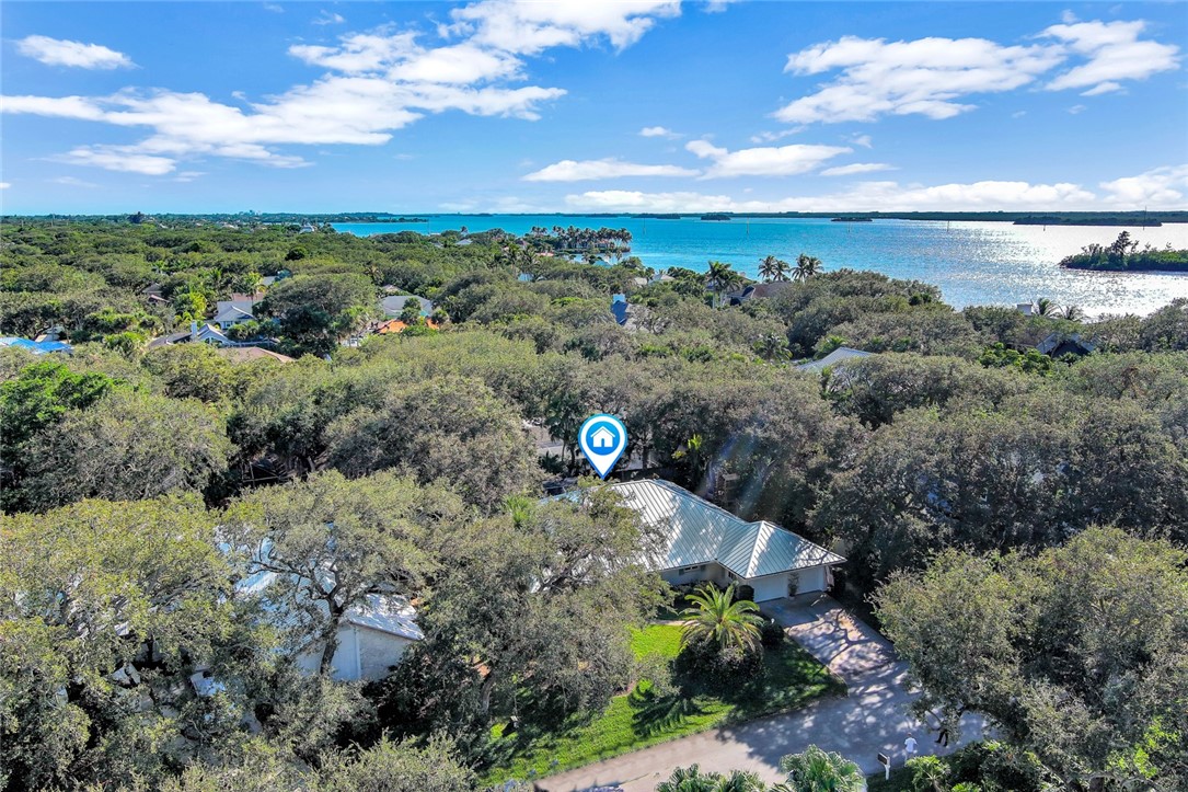 1024 Palmar De Ays Drive