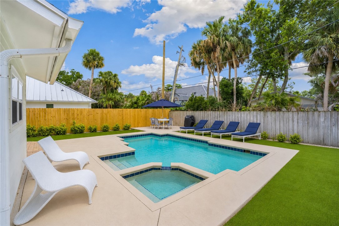 768 Bougainvillea Lane