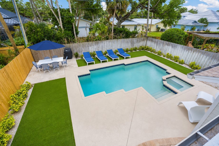 768 Bougainvillea Lane