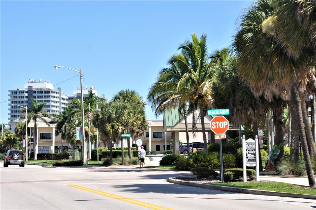 3554 Ocean Drive PH2S