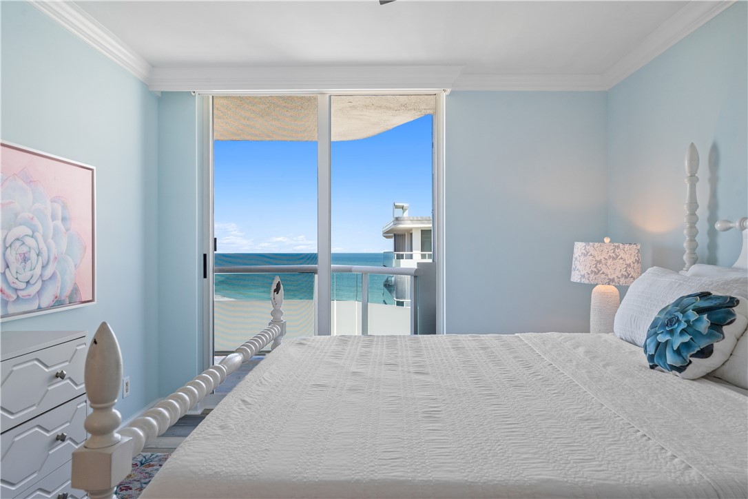 3554 Ocean Drive PH2S