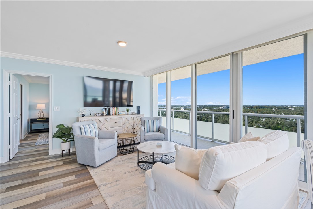 3554 Ocean Drive PH2S