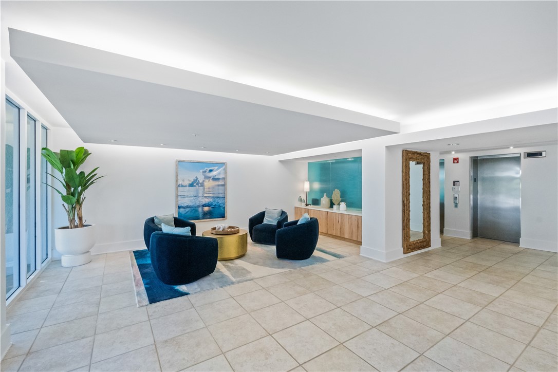 3554 Ocean Drive PH2S