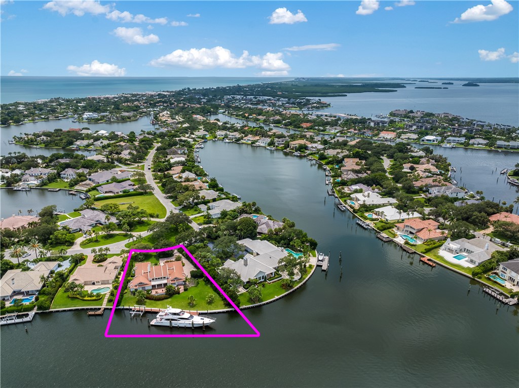 204 Spinnaker Drive