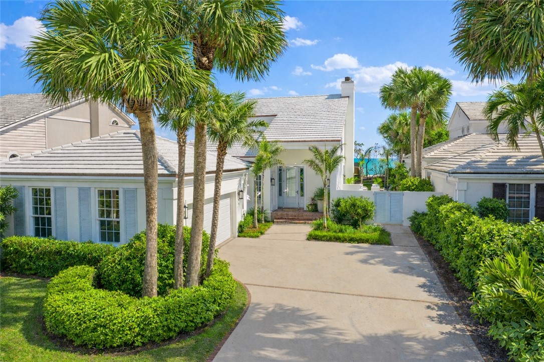 171 S Camelia Court