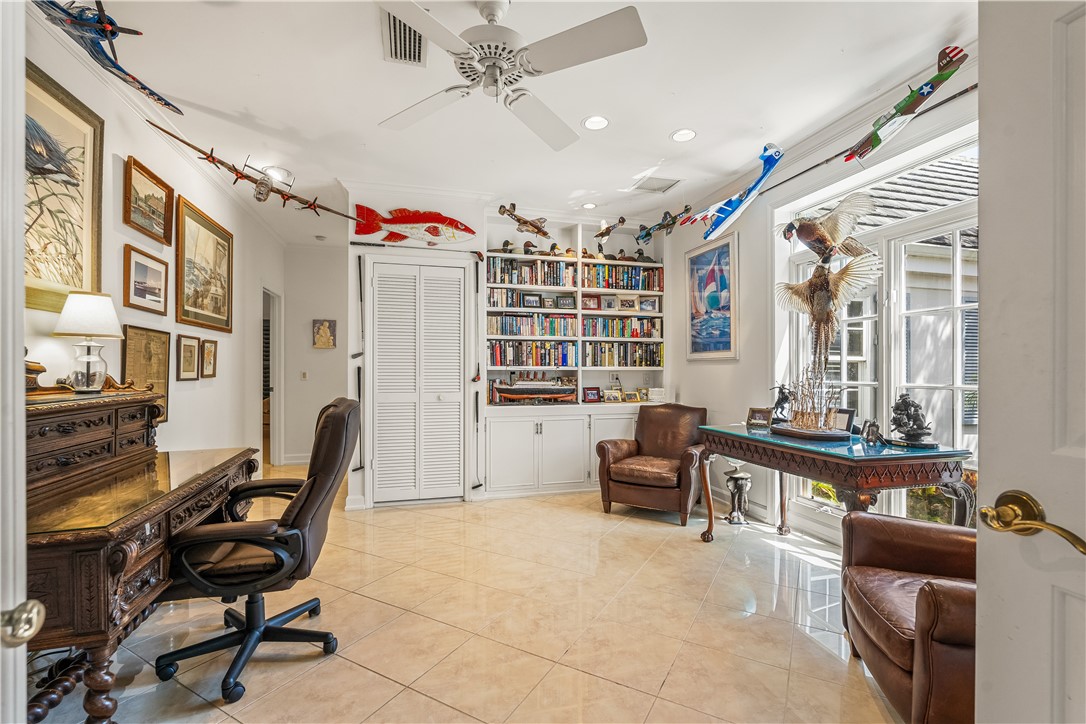 275 Coconut Palm Road